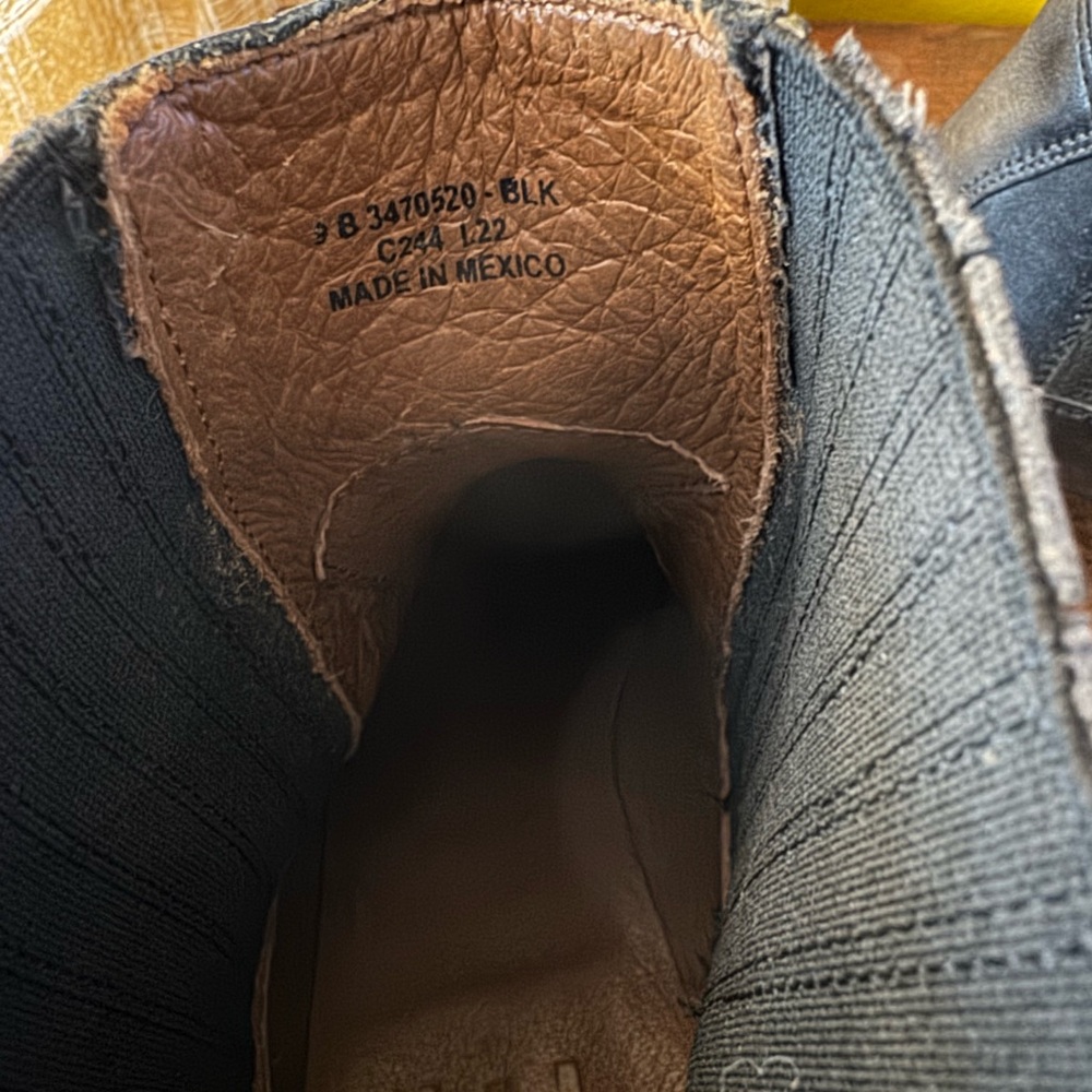 Frye Boots - Picture 5 of 7